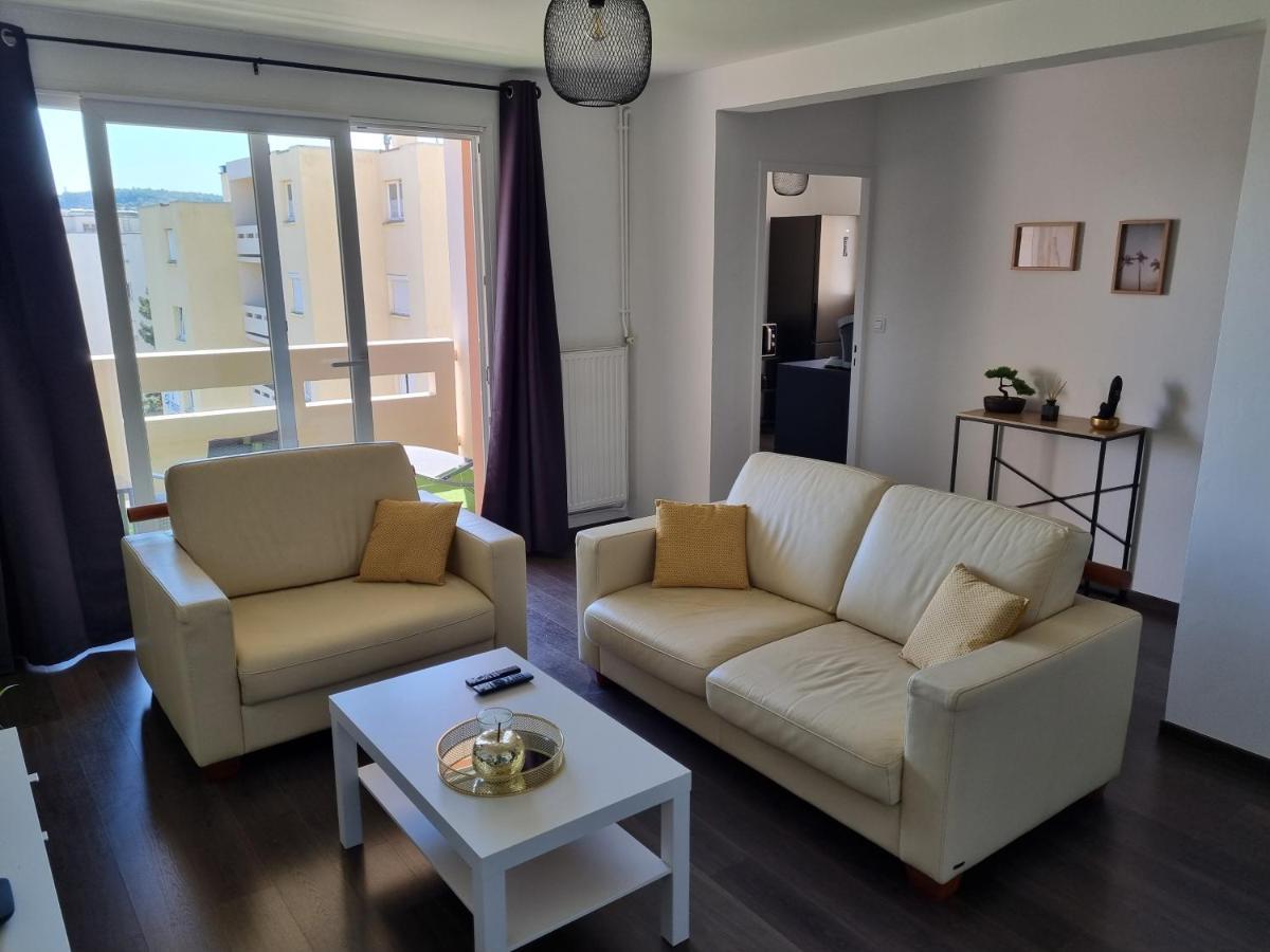 Bel Appartement 2 Chambres ,Residence Privee 日韦 外观 照片